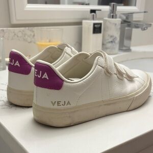 Veja Velcro sneakers